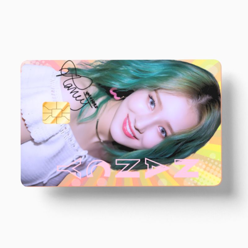 MOMOLAND - Nancy Autographed