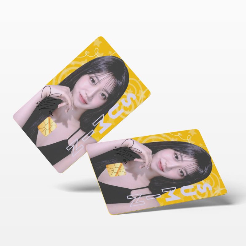 STAYC - Sumin Autographed